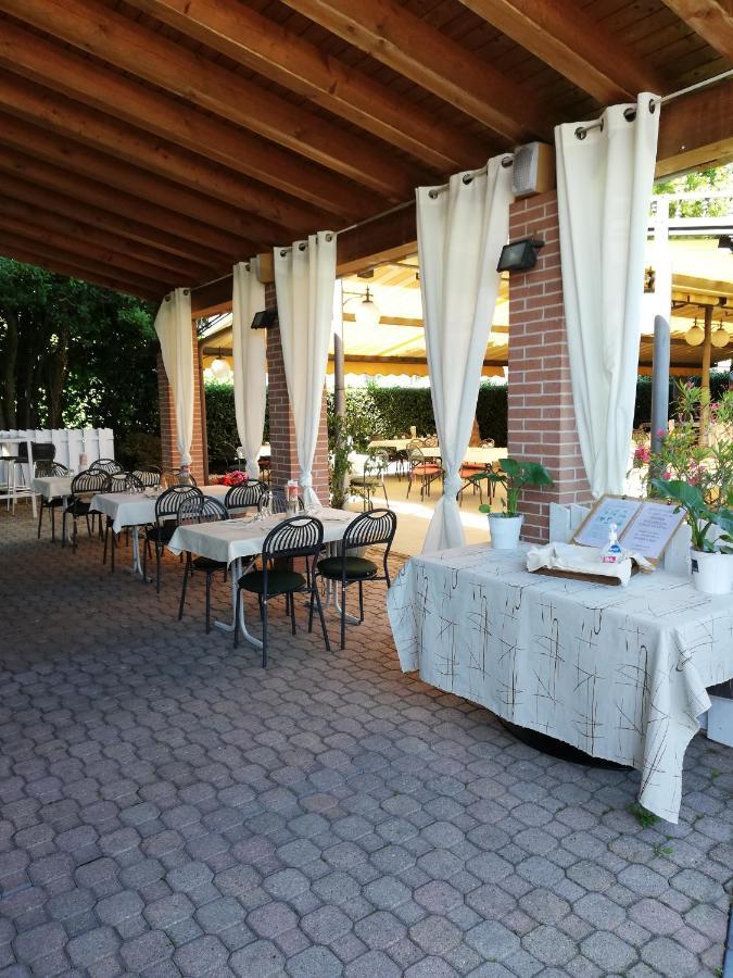 Albergo Villa Eva 코스테르마노 외부 사진