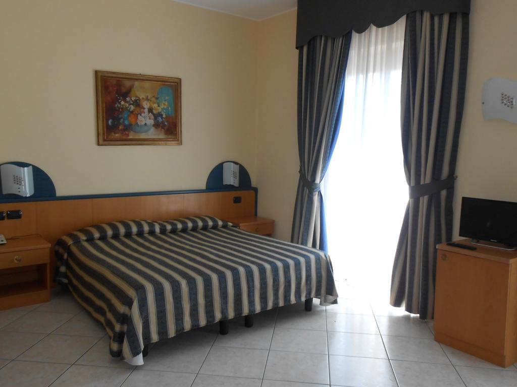 Albergo Villa Eva 코스테르마노 외부 사진